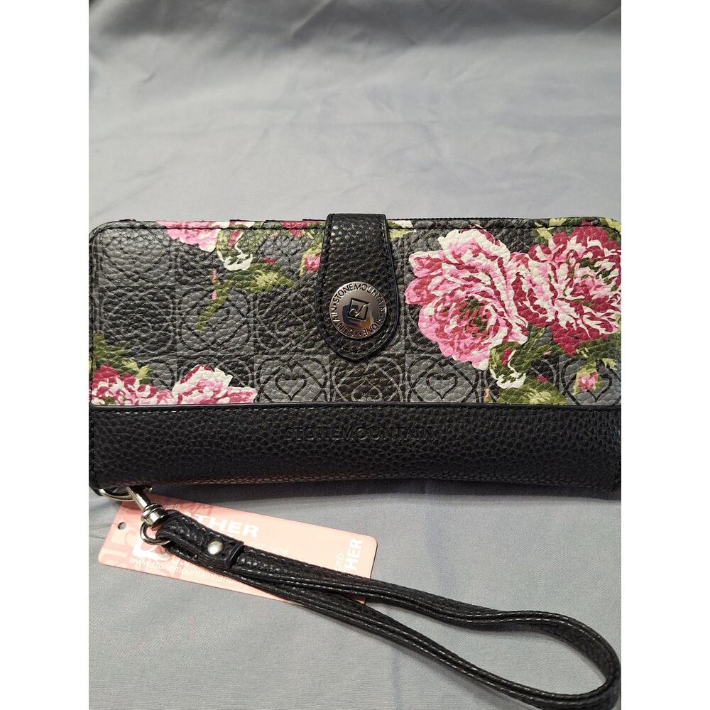 Stone Mountain Floral Embossed Leather Wallet Wristlet, Black68